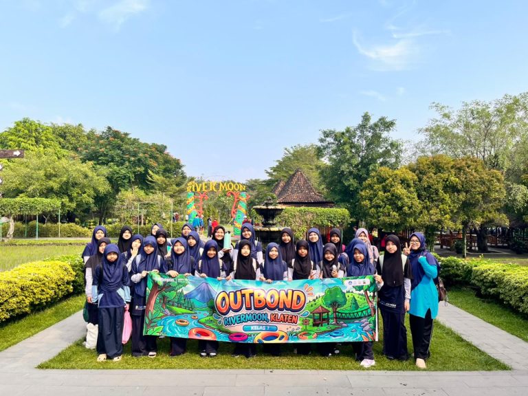 Read more about the article Kegiatan Outbound Kelas 7 SMPIT Abu Bakar Fullday School Yogyakarta